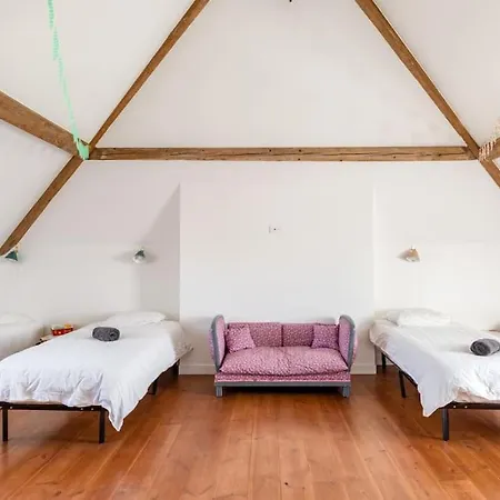 Maison De Vacances & Weekend Lumineuse, Spacieuse Et Au Calme,- 18 Personnes Bailleul-la-Vallee