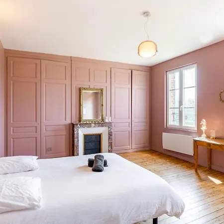 Maison De Vacances & Weekend Lumineuse, Spacieuse Et Au Calme,- 18 Personnes