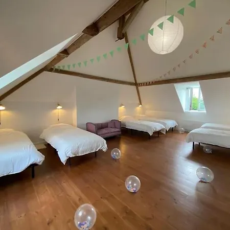Maison De Vacances & Weekend Lumineuse, Spacieuse Et Au Calme,- 18 Personnes * Bailleul-la-Vallee